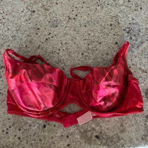 Victoria Secret Red Underwire Bra.  36A.